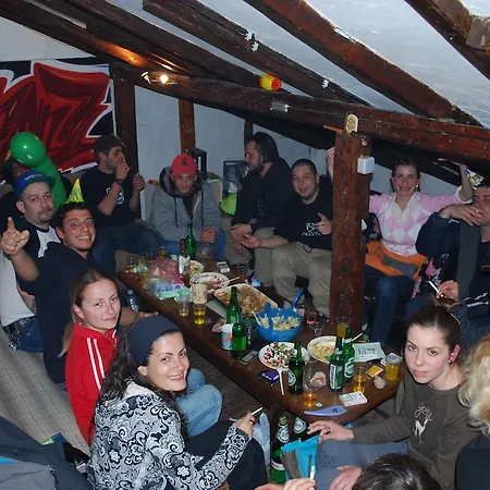 Vandrarhem Yo Ho Varna