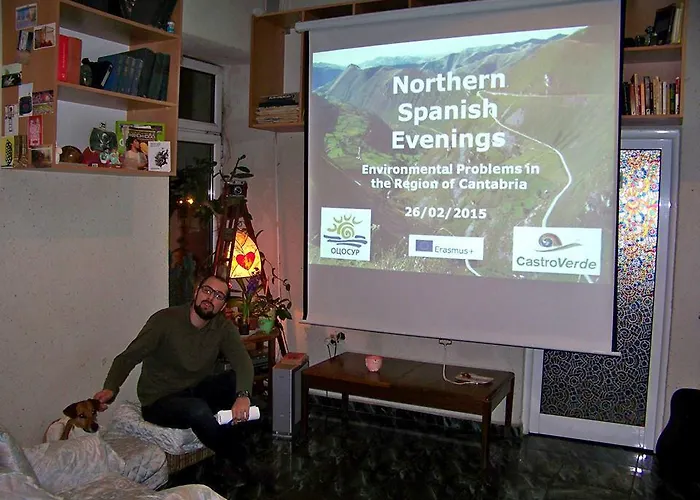 哟嗬旅舍 瓦爾納