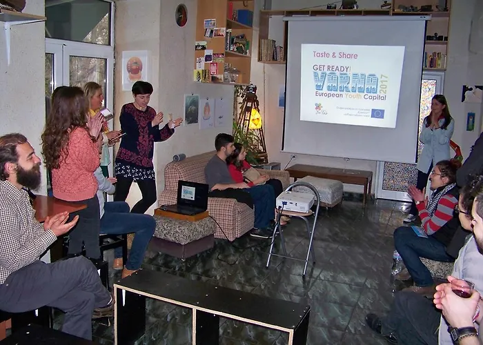 哟嗬旅舍 旅馆 瓦爾納